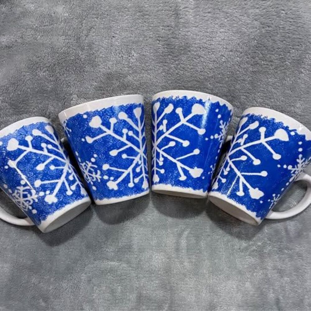 Set of 4 Blue and White Snowflake Ceramic Mugs